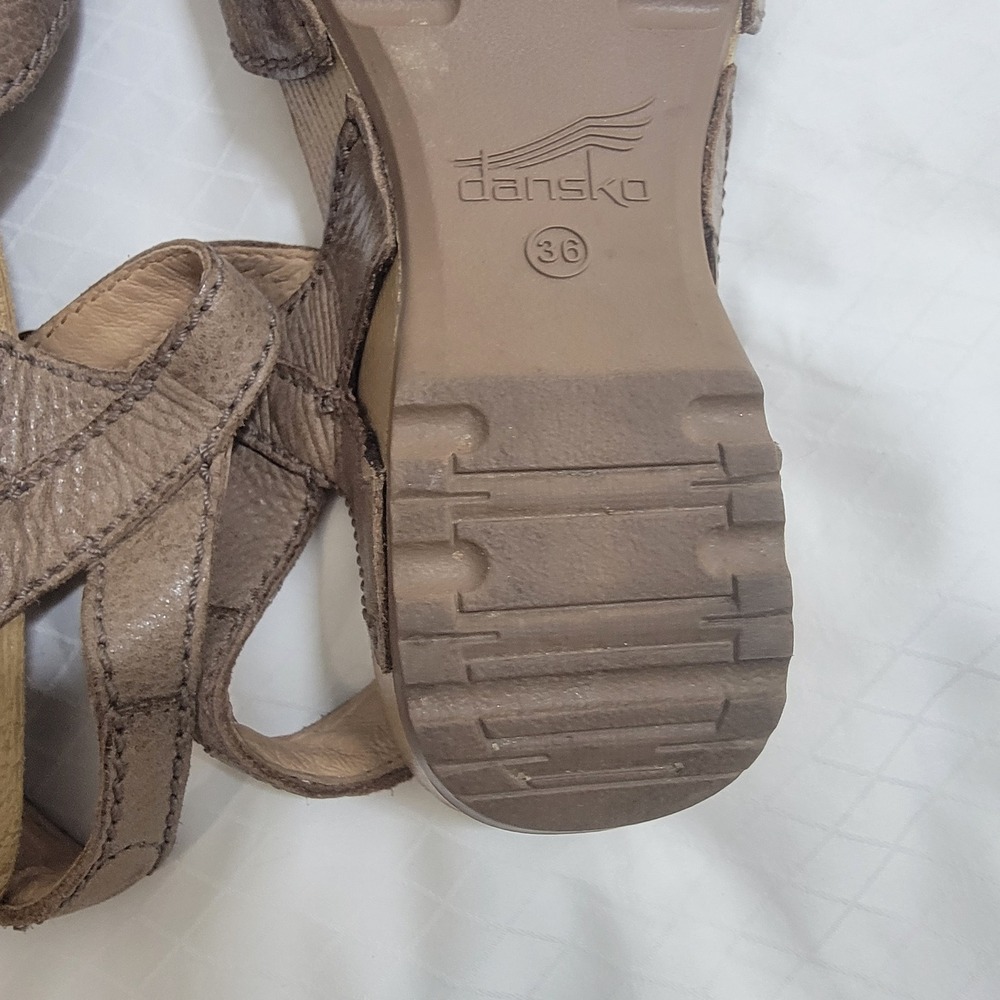 Dansko Tiffani 36 5.5-6 Milled Burnished Brown Leather Mary Jane Wedge Sandals - Picture 13 of 15